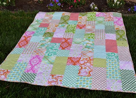 Happy Quilting Fat Quarter Fizz