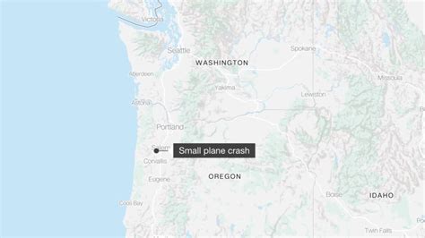 Oregon Plane Crash 3 People Dead In Small Plane Crash Into Oregon Power Lines Identified