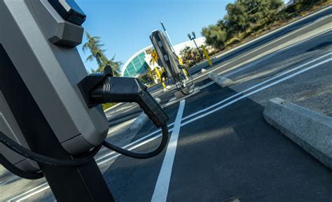 Sce Launches Program To Install 38000 Ev Chargers Energized By Edison