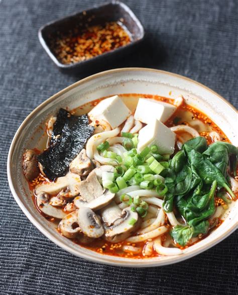 KOREAN RAMEN RECIPE EASY - Ramen and Noodle