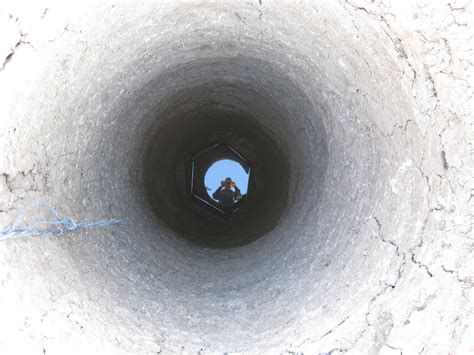 Digging Out A Dry Well Michael And Jessica Richardson