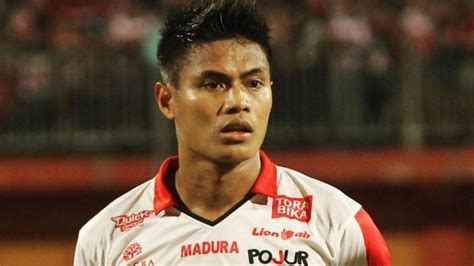 Biodata Fachruddin Aryanto Legenda Madura United Yang Sukses Dibungkus