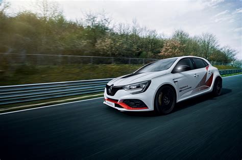 N Rburgring Record Pour La Renault M Gane Rs Trophy R