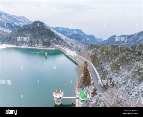 Guling china lushan hi-res stock photography and images - Alamy