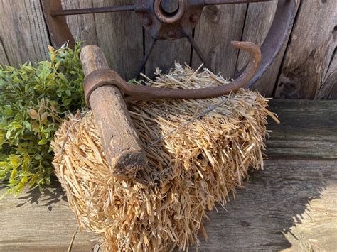 Vintage Hay Hook-forged Iron Hay Bale Hook-wood Handled Hay Bale Hook ...