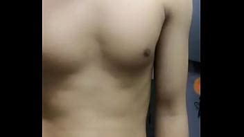 Beaux Gros Seins Montrent Sur Bleu XVIDEOS