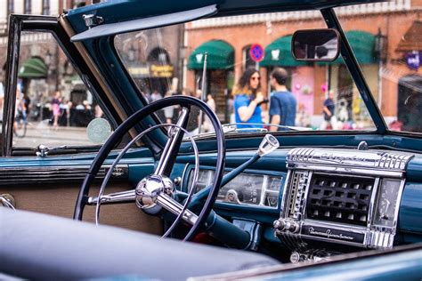 Interior of Old-fashioned Convertible Car · Free Stock Photo