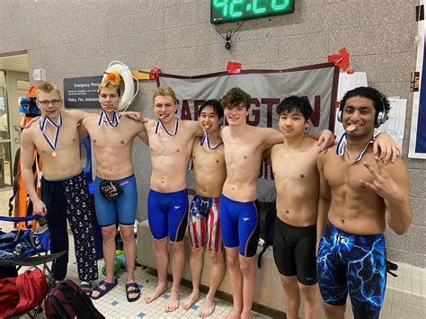 Middle School Boys Swim Team