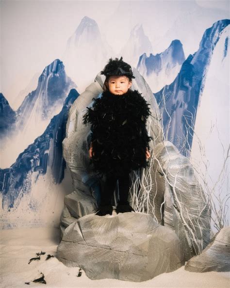 Gia đình hot girl Salim hóa trang Thần điêu đại hiệp dịp Halloween