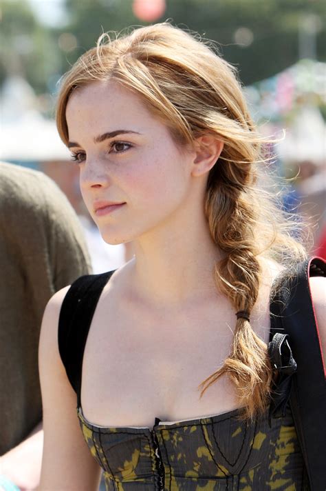 Emma Watson Blonde Hair Best Hairstyles Ideas For Women And Men In 2023