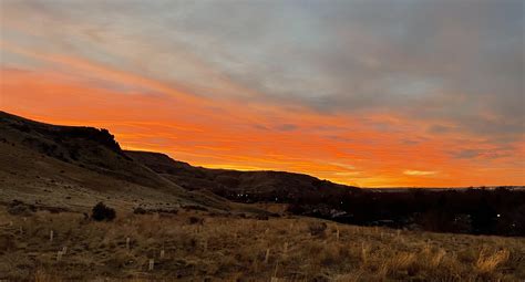 Sunrise. 11/17/20. Love Boise! : r/Boise