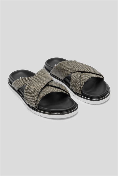 Venroy Mens Canvas Strap Sandal In Black