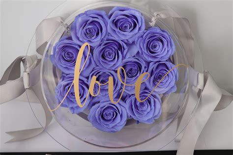 Everlasting Love Rose In Acrylic Box Bouquet And Luxury De Co