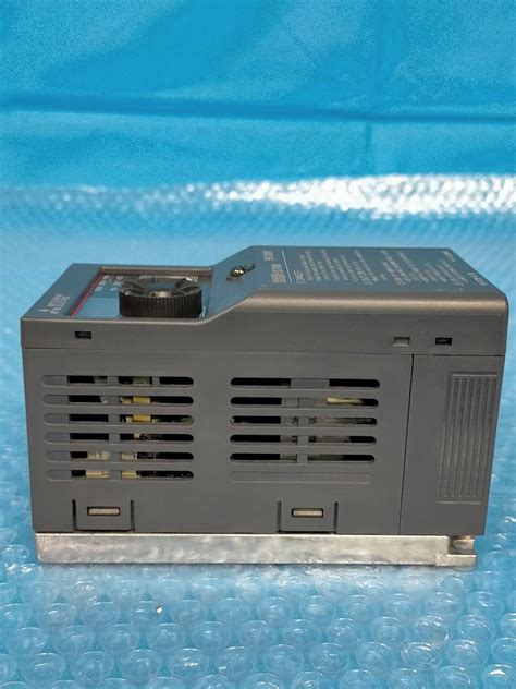 Yahooオークション Ck8204 中古 三菱 Mitsubishi インバータ Freq