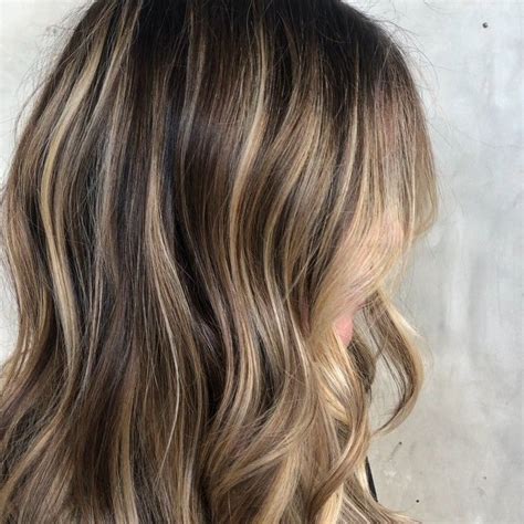 Chunky Highlight Hair Ideas Dark Hair With Highlights Brown Hair