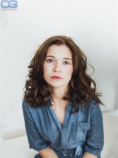 Farina Flebbe Nude Pictures Onlyfans Leaks Playboy Photos Sex Scene Uncensored