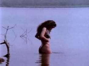 EN PELIGRO DE MUERTE NUDE SCENES AZNude