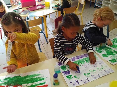 Notre premier projet de lannée la salade de fruits Ecole Saint