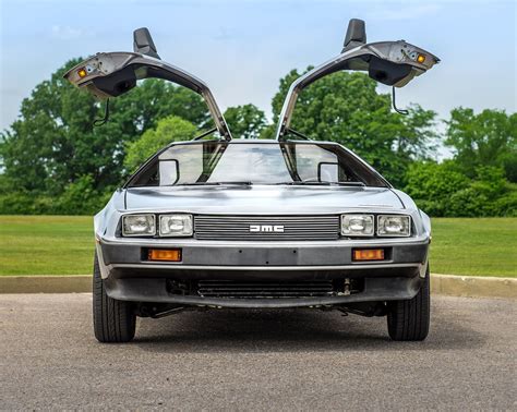 1982 DeLorean DMC-12 - William Horton Photography