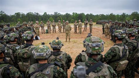 Us Colombian Armies Strengthen Partnership During Training Rotation