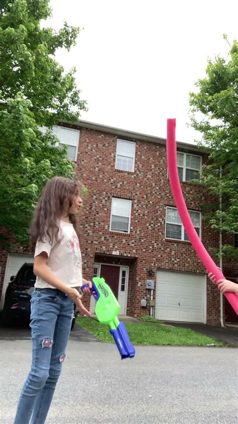 Pov Pool Noodle Vs Broken Water Gun🤣🤣🤣😜😜😜🤪🤪🤪🤪🤪😆😆 Youtube