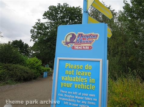 Parking at Drayton Manor | Theme Park Archive