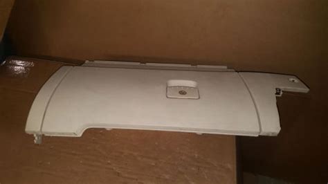 Sell 99 00 01 02 03 04 05 06 07 Vw Beetle Bug Glove Box Tan In Columbus Ohio United States