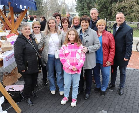 Na koprivničkom trgu održane javnozdravstvena i humanitarna akcija