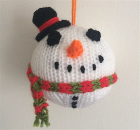 Ravelry Snowman Christmas Bauble Pattern By Emma Whittle