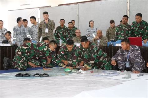 Jelang Operasi Amfibi Korps Marinir Laksanakan Tactical Floor Game