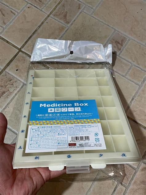 Daiso Medicine Box Storage Case Organizer With Compartment Grids