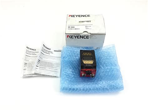 Keyence SR 2000 Barcode Reader Scanner 1D And 2D Code Reader 24VDC