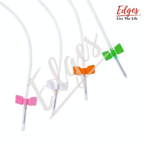 Arteriovenous Fistula Needle 17G For Dialysis Consumables Nephrology