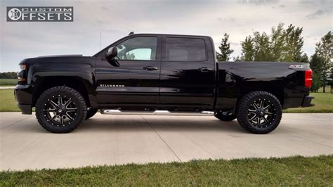 Wheel Offset 2016 Chevrolet Silverado 1500 Slightly Aggressive Leveling