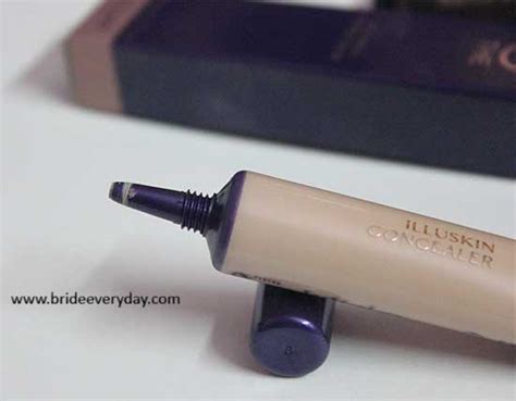 Oriflame The One Illuskin Concealer Nude Pink Review Swatch