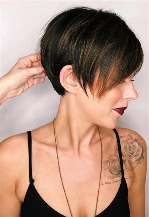 61 Extra Cool Pixie Haircuts For Women To Try Short Hair Styles Pixie Short Pixie Haircuts