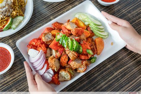 Al Mahboob Rojak Review: Long Queue Indian Rojak In Tampines | Eatbook.sg