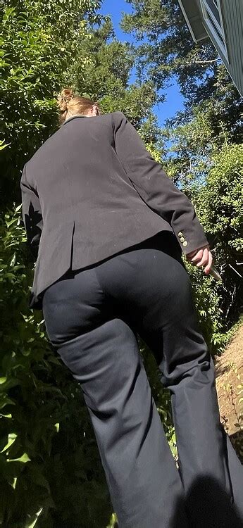 Thick Ass Red Head In Pants Slacks VPL Bent Over Forum