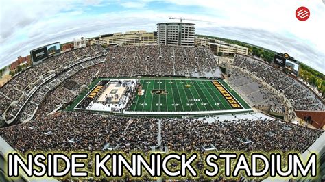 55646 Fans Record Breaking Inside Kinnick Stadium Most Attendance