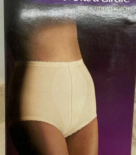 NEW PLAYTEX I Cant Believe Its A Girdle 2502 Brief Beige Size L