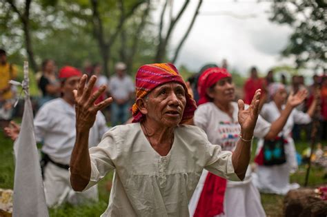 How the Fall Equinox Is Celebrated Around the World