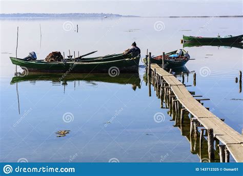 P Cheurs Avec Leurs Bateaux Antiques Chute L Aube Sud De La