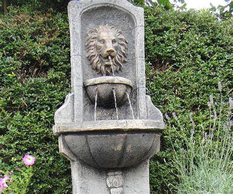 Highly Detailed Lions Wall Fountain Stone Garden Fountains Garden