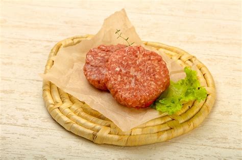 Premium Photo Raw Cutlet