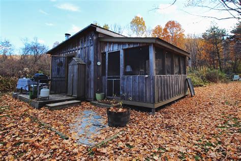 ESCAPE BROOKLYN – Argyle Cabins in Argyle, NY