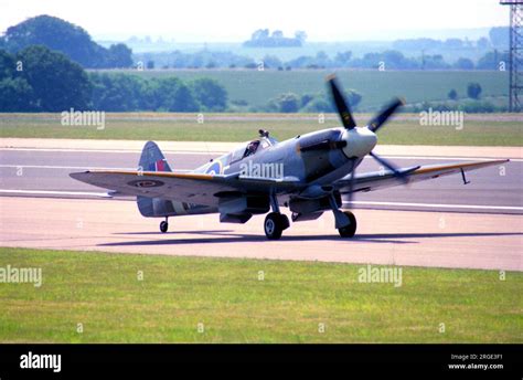 Rolls Royce Supermarine Spitfire Ps853 Hi Res Stock Photography And