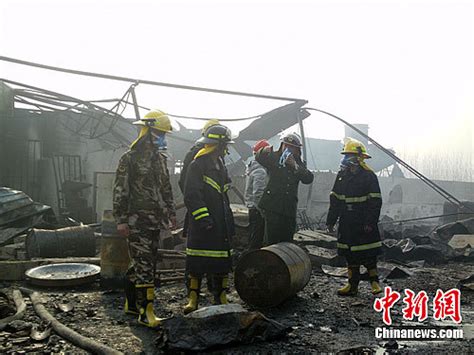 江苏连云港一化工厂发生爆炸组图新闻中心新浪网