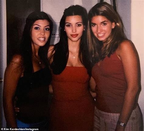 Kourtney Kardashian Is Seen In A Flashback Bikini Photo From 25 Years Ago Daily Mail Online