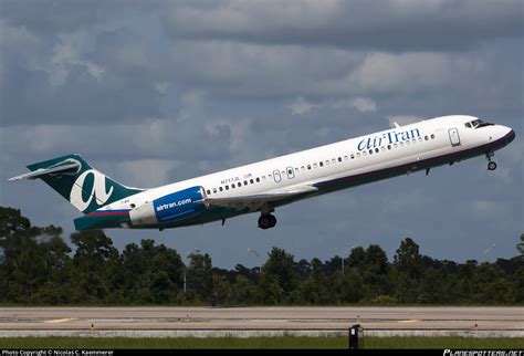 N717JL AirTran Airways Boeing 717 2BD Photo By Nicolas C Kaemmerer