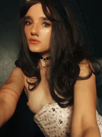 I M A Fancy Brunette Today Going Wild Taking Off Her Panties 41 Pics XHamster